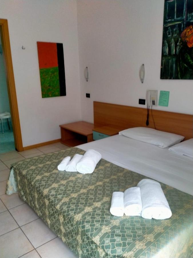 Hotel La Pace Bagno di Romagna Ngoại thất bức ảnh