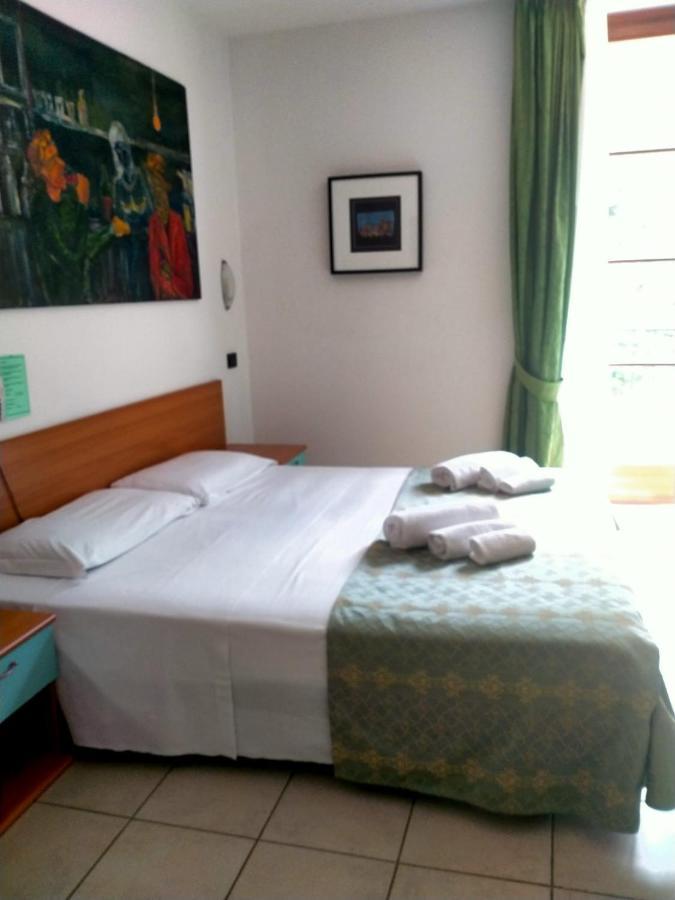 Hotel La Pace Bagno di Romagna Ngoại thất bức ảnh